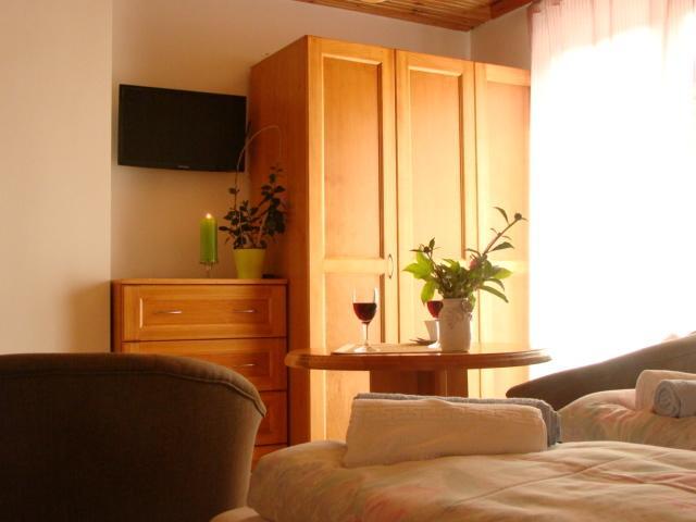 Virágoskert Apartman Hévíz Szoba fotó
