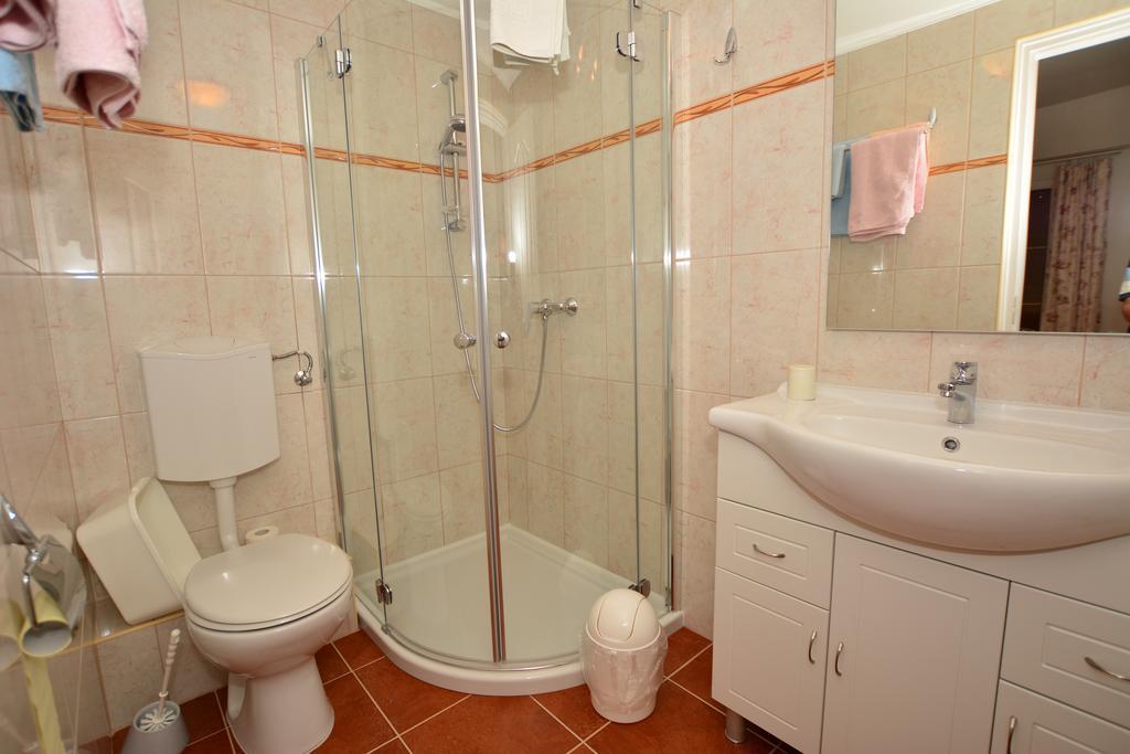 Virágoskert Apartman Hévíz Szoba fotó