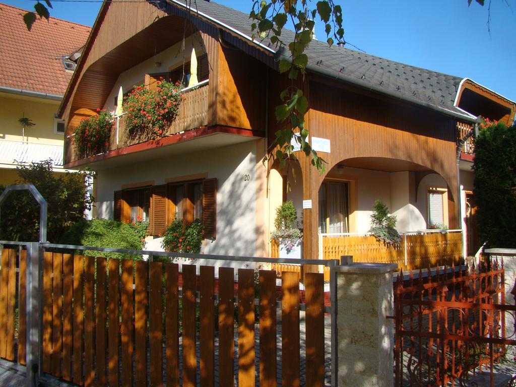 Virágoskert Apartman Hévíz Kültér fotó